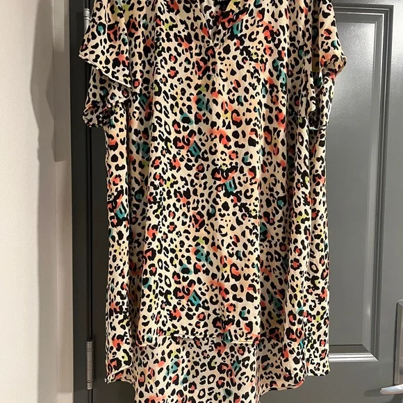 29. Torrid Multicolor Leopard Print Blouse - Picture 1 of 3